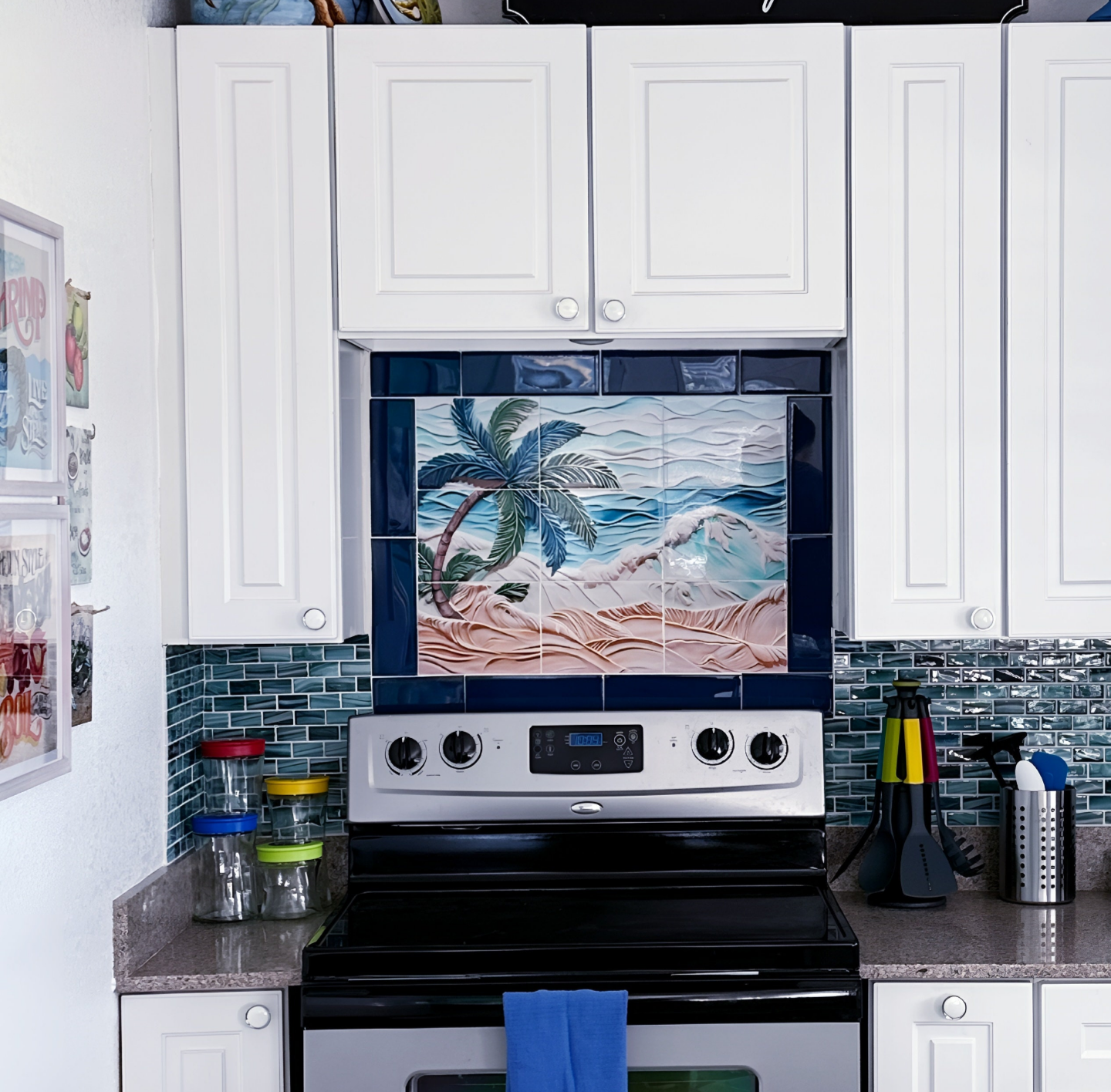 Palm Tree by the Ocean Ceramic Tile, Beach Accent Tile, Seaside Decorative Tile